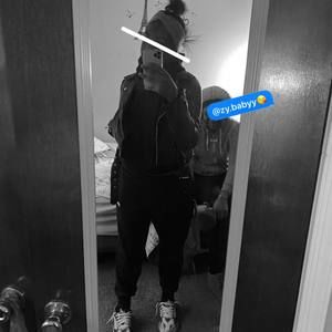 Meet your Posher, Zyana